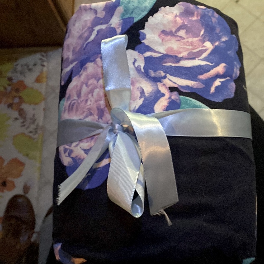Victoria secret twin duvet